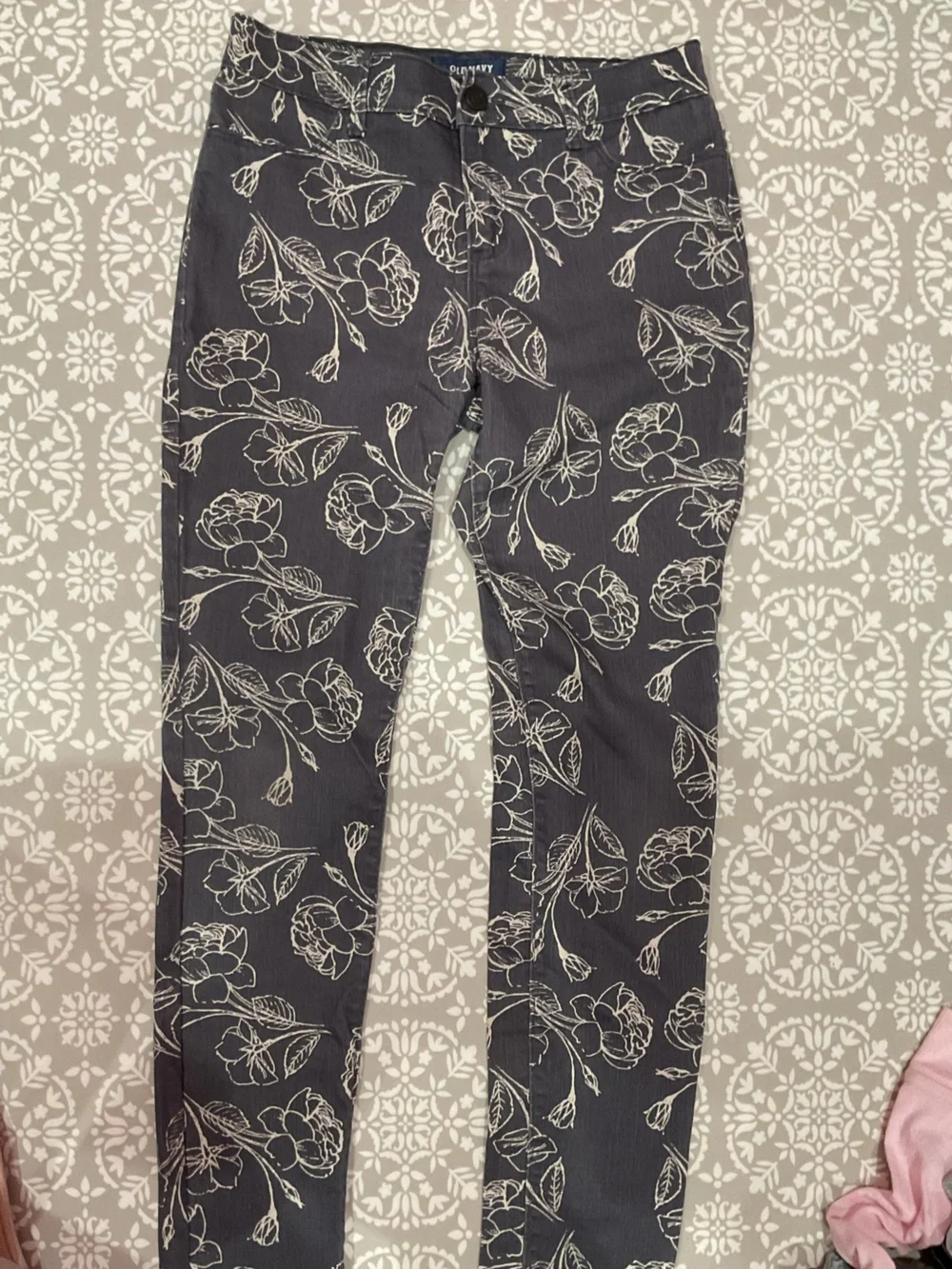 Old Navy Girls Charcoal Gray Floral Rockstar Jeggings Size 12 Regular